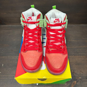 Nike SB Dunk High Strawberry Cough (Regular Box) Size 10 (Pre-Owned) - side