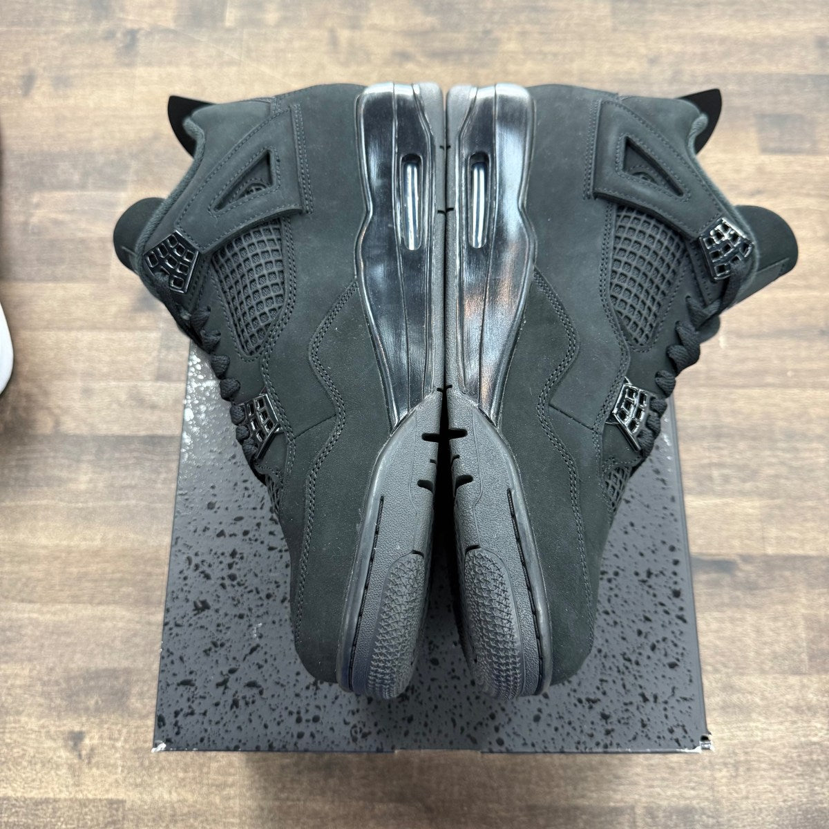 Jordan 4 Retro Black Cat (2025) - Image 2