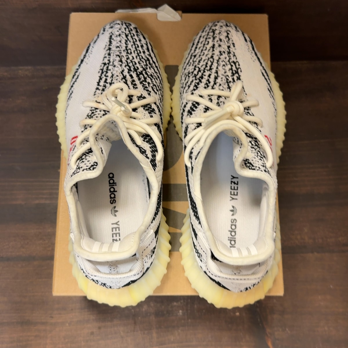 adidas Yeezy Boost 350 V2 Zebra Size 8.5 (Pre-Owned)