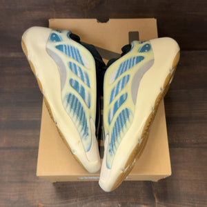adidas Yeezy 700 V3 Kyanite Size 12 (Pre-Owned)