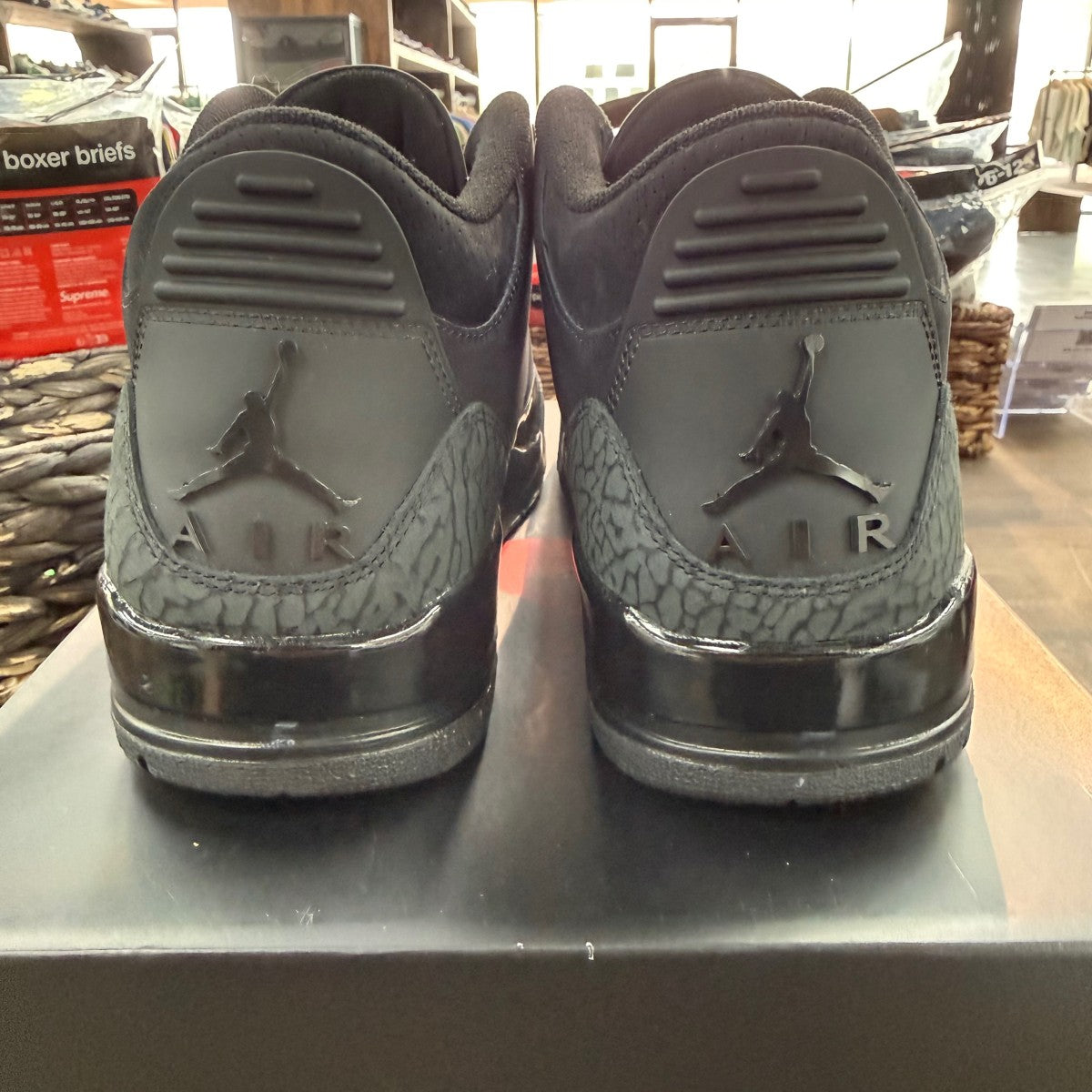 Jordan 3 Retro Black Cat (2025) - Image 4