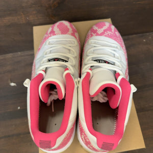 Jordan 11 Retro Low Pink Snakeskin (2019) (Women's) Size 12W (Pre-Owned) - Image 5