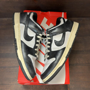 Nike Dunk Low Vintage Panda (Women's) Size 10W (Pre-Owned) - back
