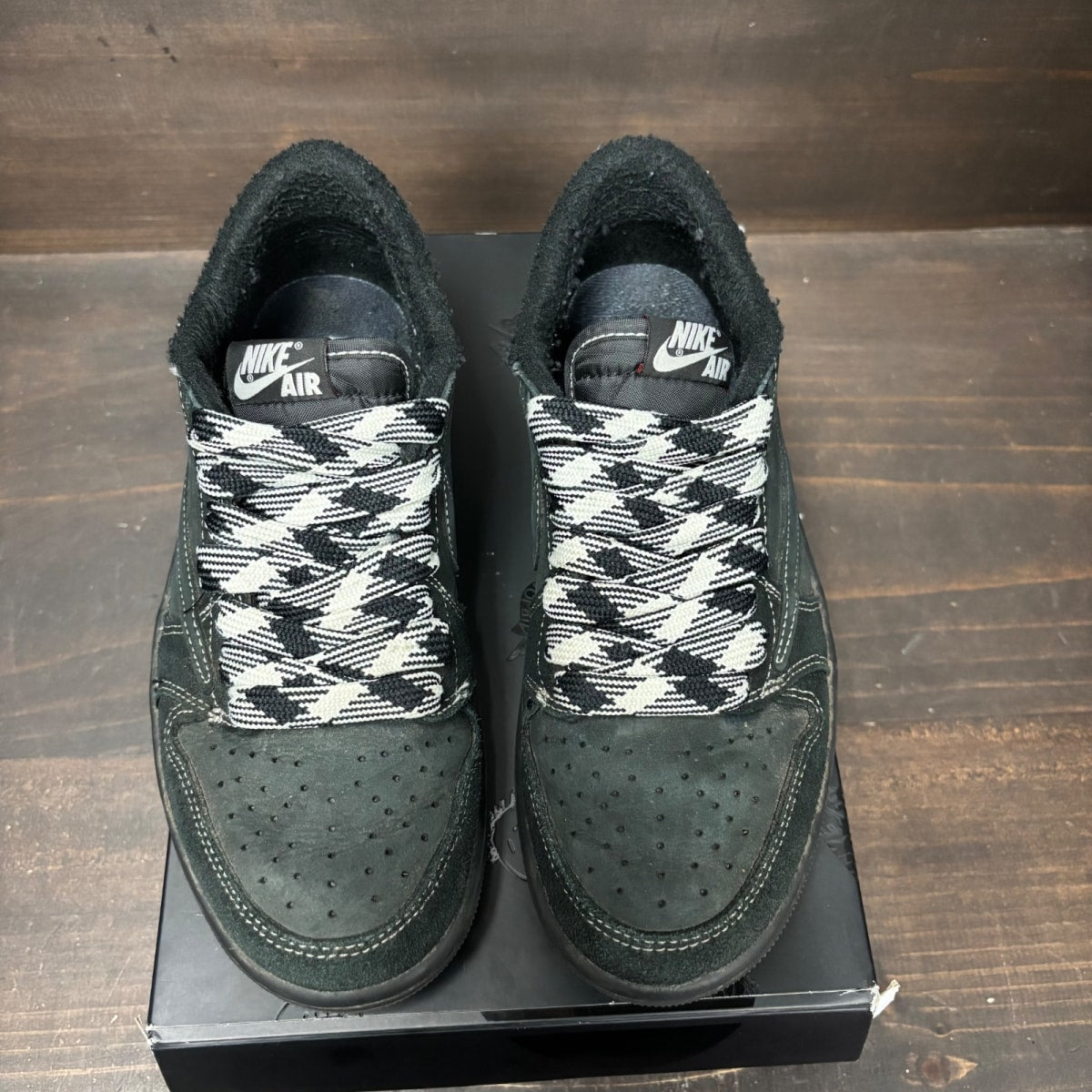 Jordan 1 Retro Low OG SP Travis Scott Black Phantom - Image 3