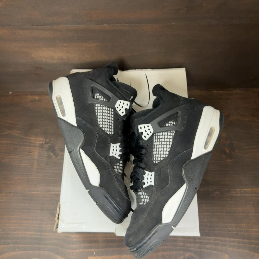 Jordan 4 Retro White Thunder - Image 2