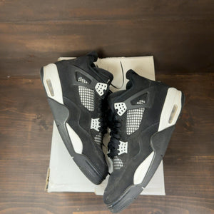 Jordan 4 Retro White Thunder - Image 2