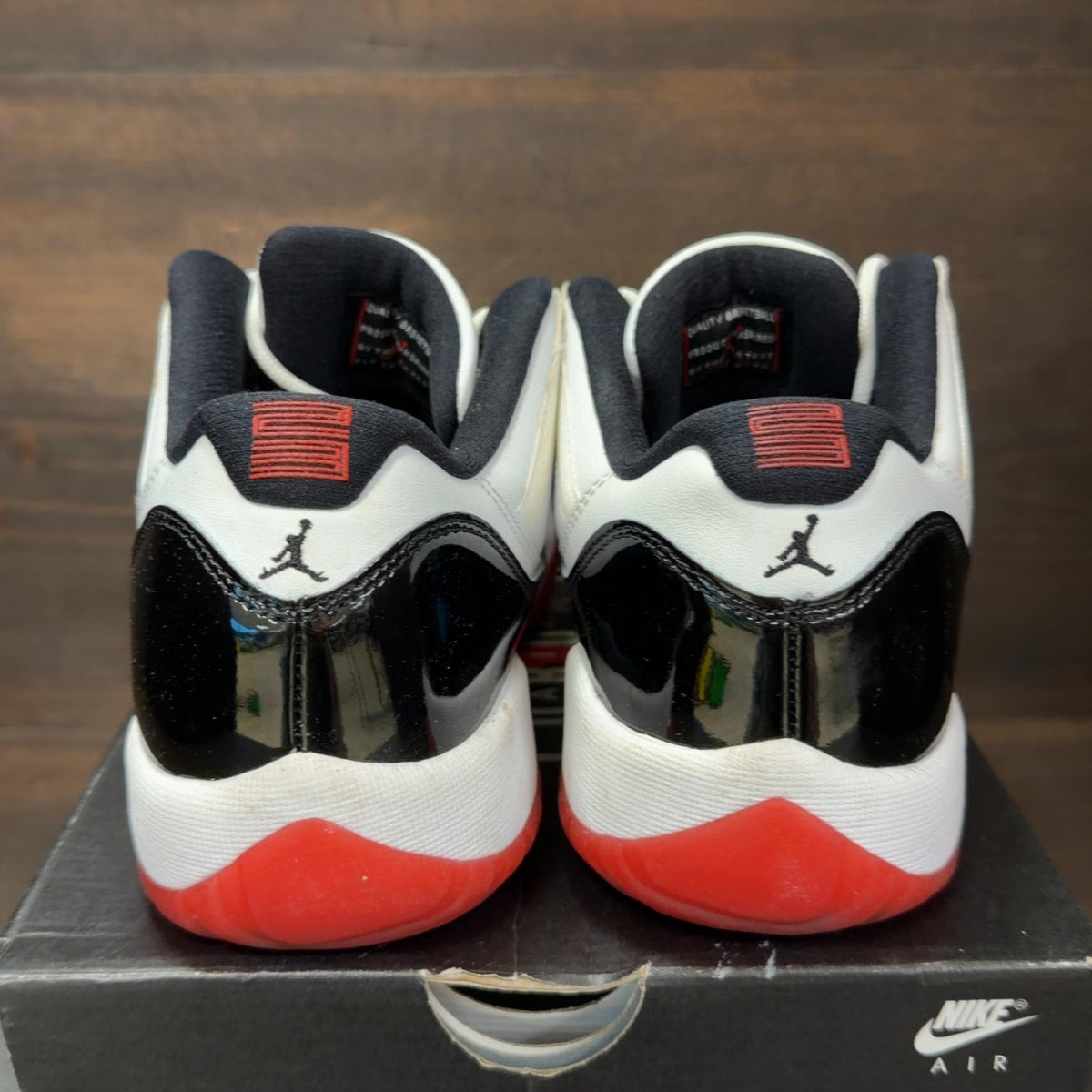 Jordan 11 Retro Low Concord Bred (GS) - Image 4