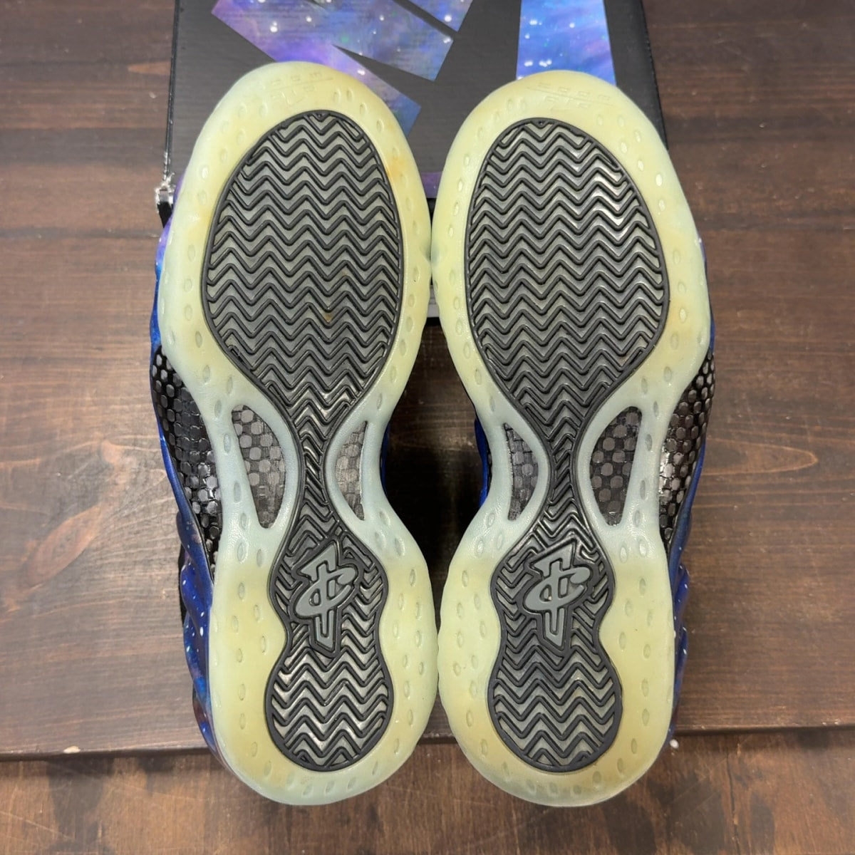 Nike Air Foamposite One Galaxy (2025) - Image 9