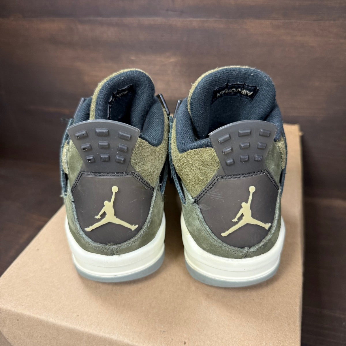 Jordan 4 Retro SE Craft Medium Olive (GS) Size 4.5Y (Pre-Owned) - Image 4