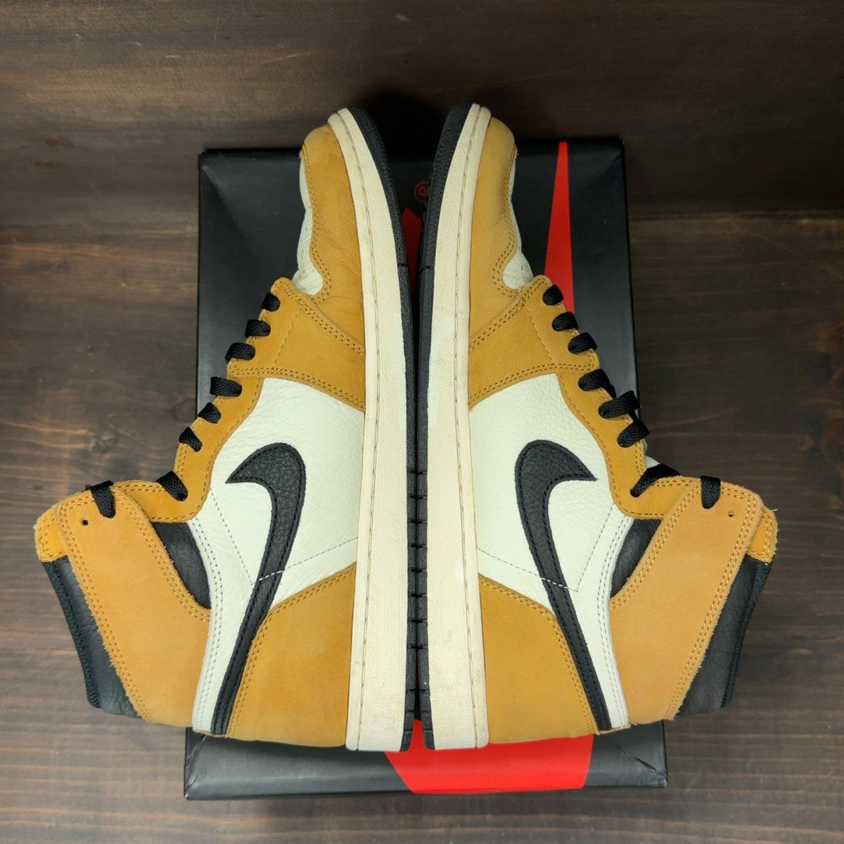 Jordan 1 Retro High Rookie of the Year Size 11.5 (Pre-Owned) - Image 5