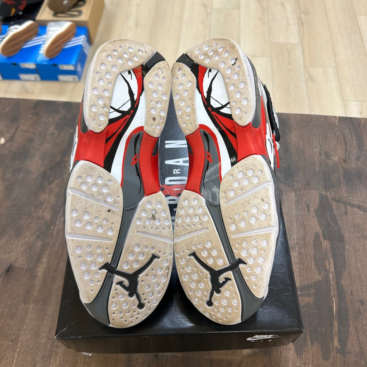 Jordan 8 Retro White True Red (2025) - Image 5