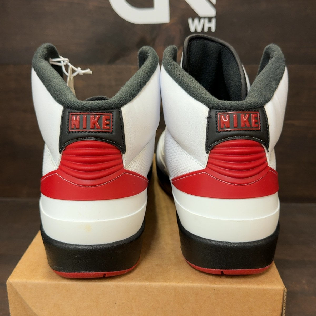 Jordan 2 Retro OG Chicago (2022) Size 15 - Image 5