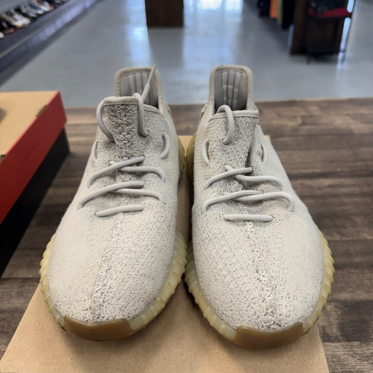 adidas Yeezy Boost 350 V2 Sesame Size 9.5 (Pre-Owned) - Image 3