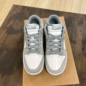 Nike Dunk Low SE White Light Pumice Size 6 (Pre-Owned) - Image 2
