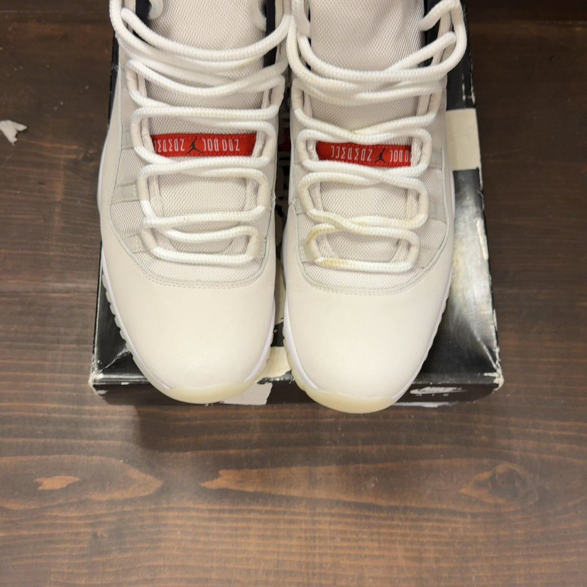 Jordan 11 Retro Platinum Tint - Image 3