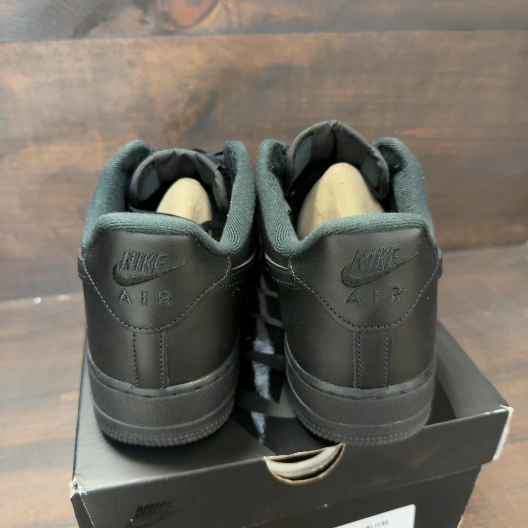 Nike Air Force 1 Low Supreme Black - Image 4