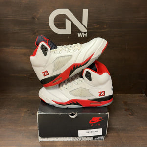 Jordan 5 Retro Fire Red Black Tongue (2025) - Image 1