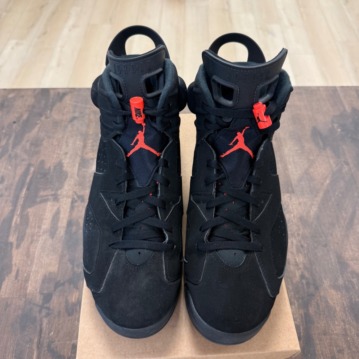 Jordan 6 Retro Black Infrared (2019) Size 13 (Pre-Owned) - Image 2