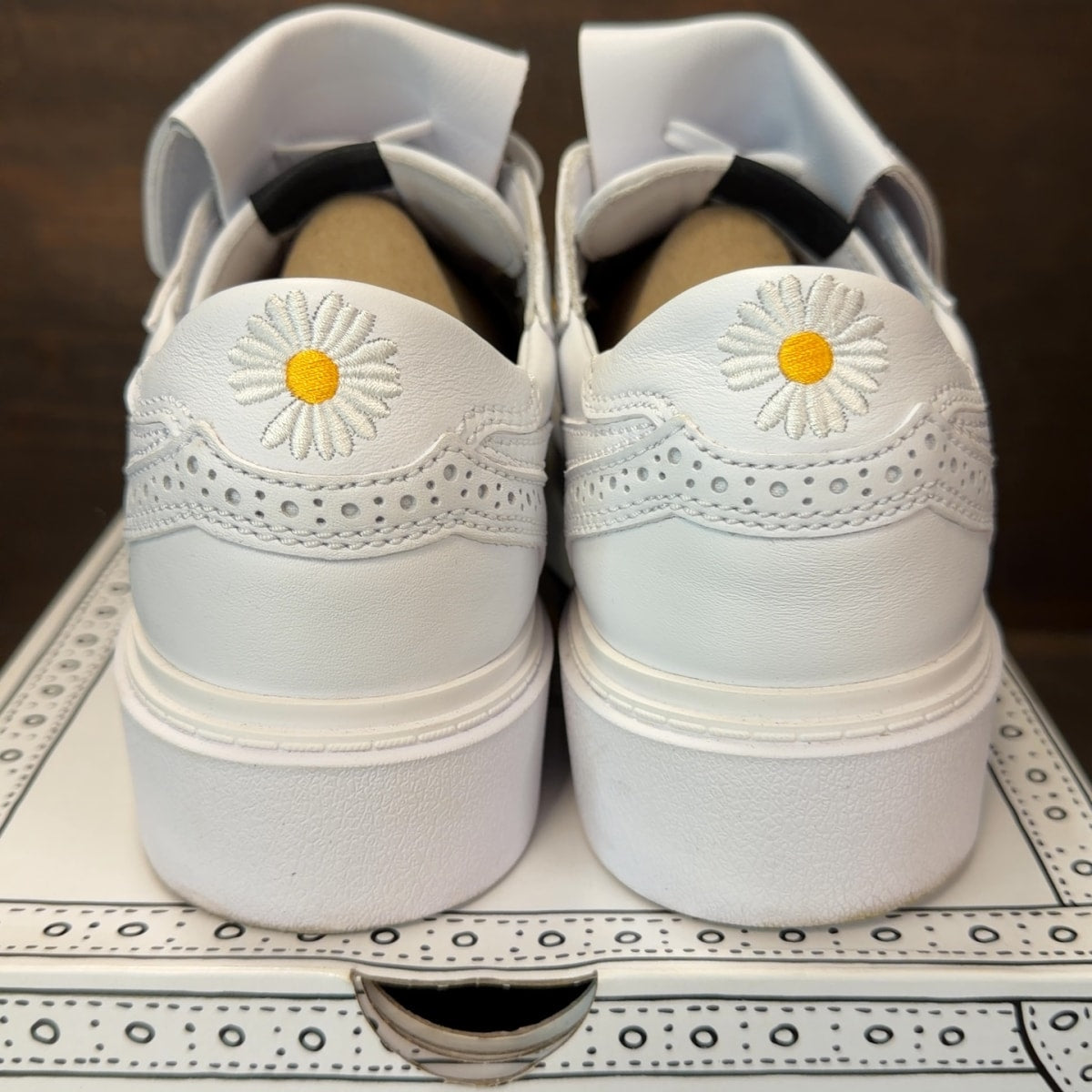 Nike Kwondo 1 G-Dragon Peaceminusone Triple White - Image 5