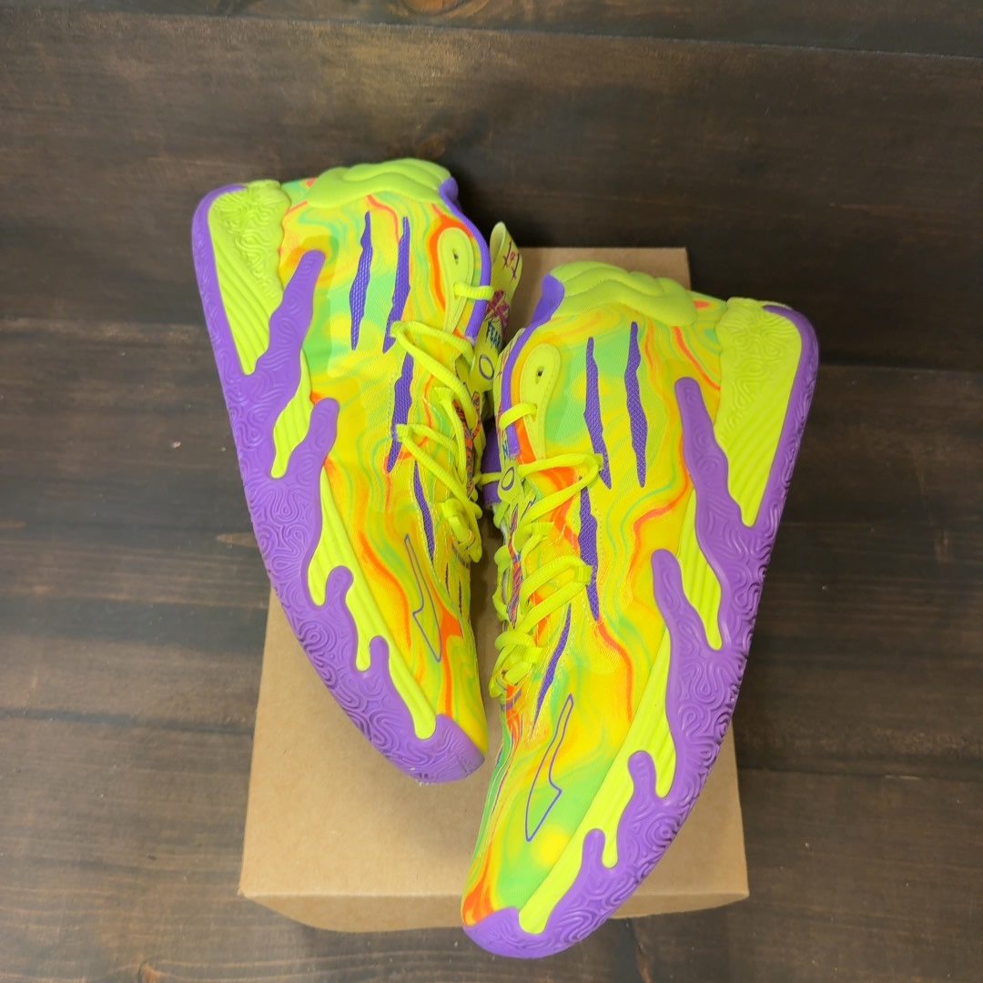 Puma LaMelo Ball MB.03 Spark Size 13 (Pre-Owned) - Image 2