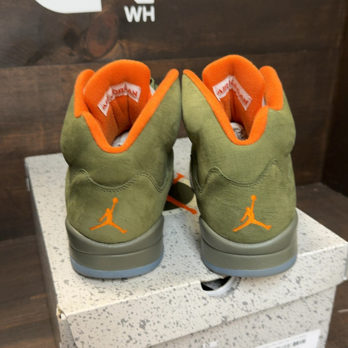 Jordan 5 Retro Olive (2024) - Image 4