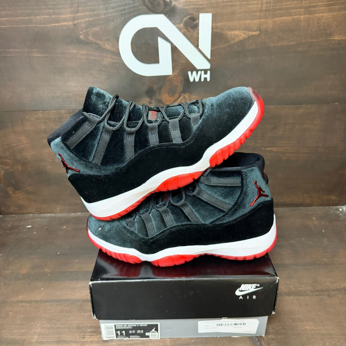 Jordan 11 Retro Bred Velvet (Women's) - Image 1