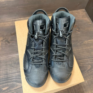 Jordan 6 Retro Black Cat (GS) Size 7Y (Pre-Owned) - Image 3
