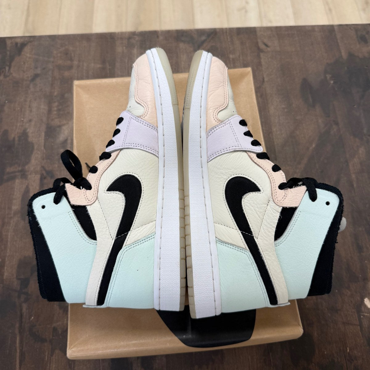 Jordan 1 High Zoom Air CMFT Easter (Women's) - Image 4