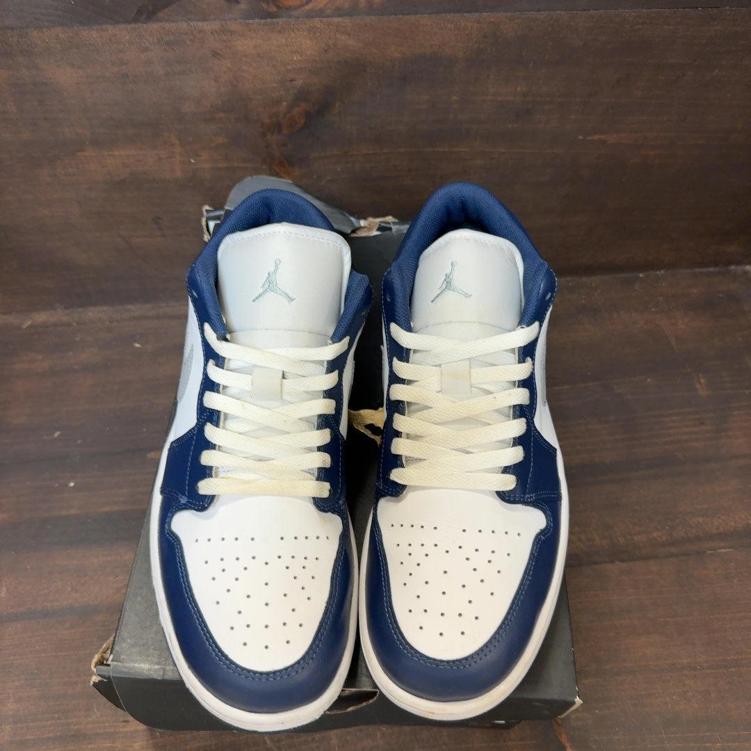 Jordan 1 Low Wolf Grey Midnight Navy - Image 3