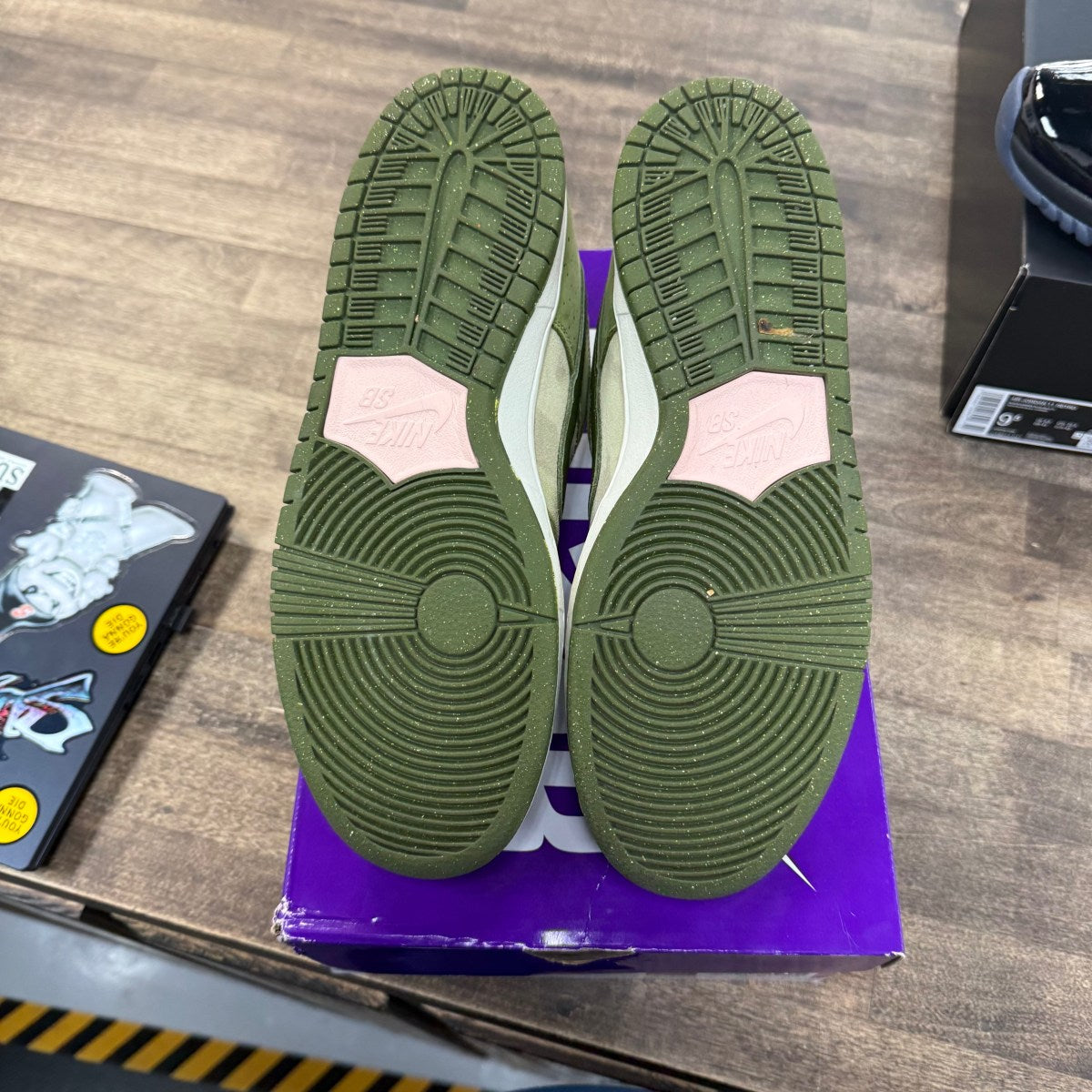 Nike SB Dunk Low Yuto Horigome Matcha - Image 5