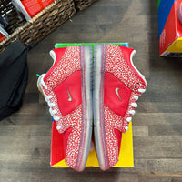 Nike SB Dunk Low Stingwater Magic Mushroom - Image 4