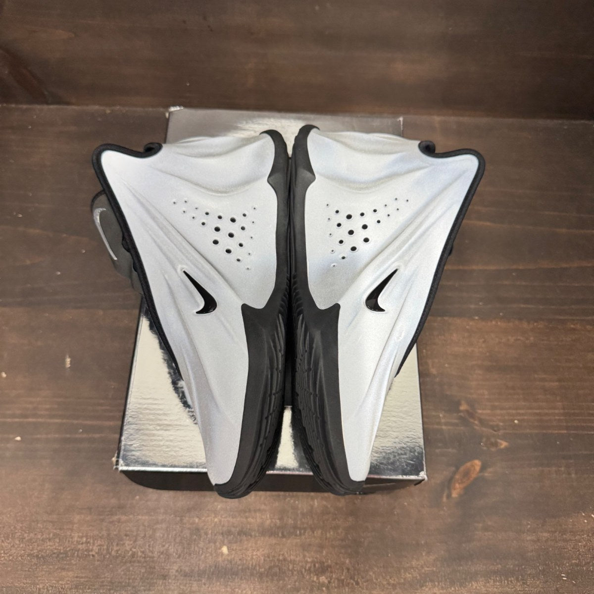 Nike GT Future Metallic Silver - Image 4