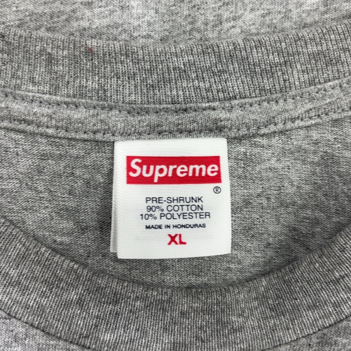 Supreme Tee Size XL (Pre-Owned) - tag