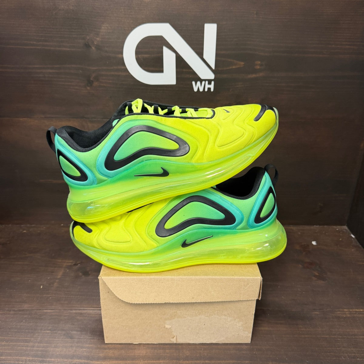 Nike Air Max 720 Volt Black Size 12 (Pre-Owned) - Image 1