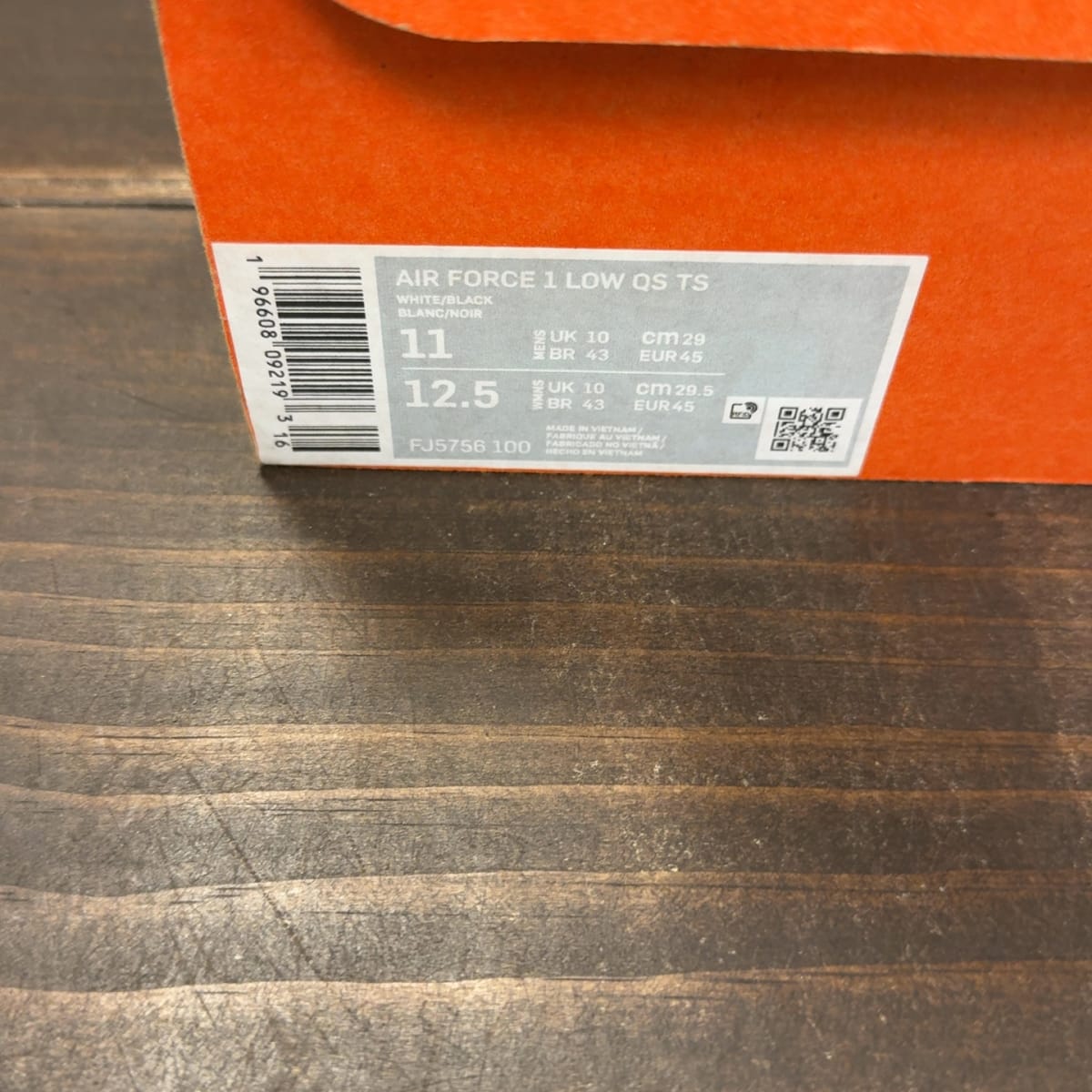 Nike Air Force 1 Low QS Terror Squad Blackout Size 11 (Pre-Owned) - aux