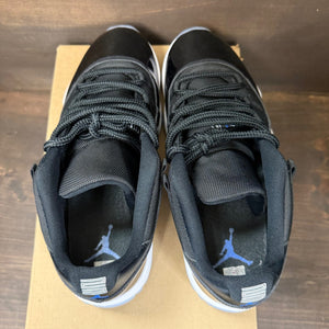 Jordan 11 Retro Low Space Jam Size 9 (Pre-Owned) - Image 5