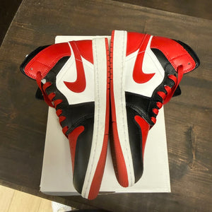 Jordan 1 Mid Alternate Bred Toe (Women's) - Image 4
