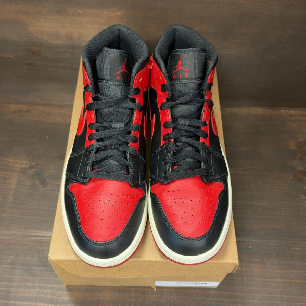 Jordan 1 Mid Banned (2020) Size 10.5 (Pre-Owned) - Image 3
