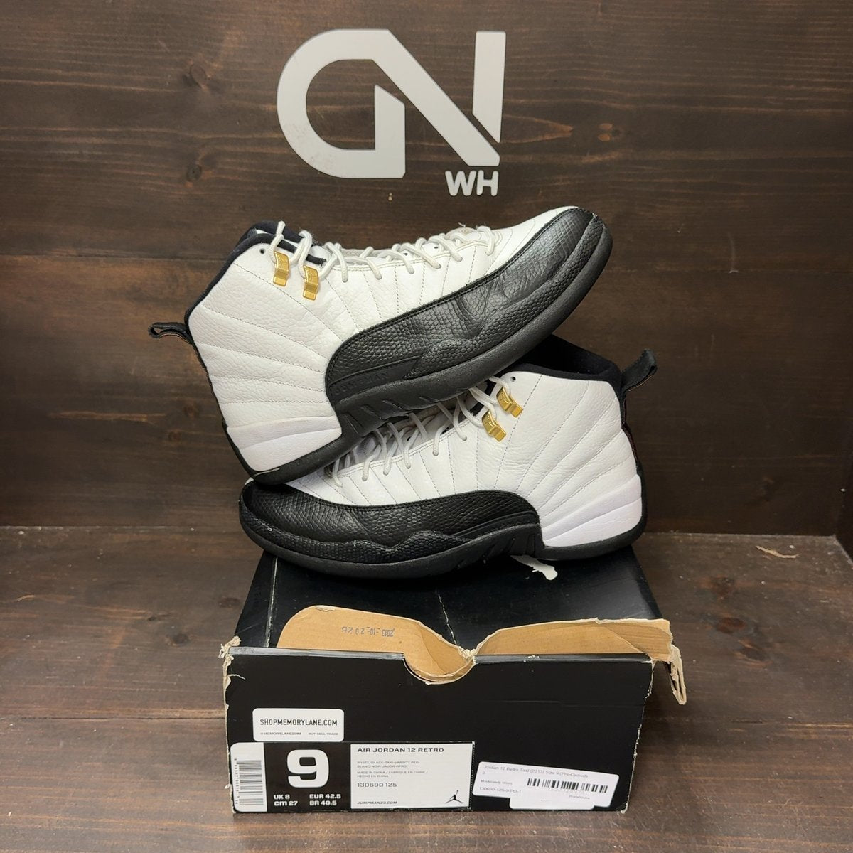 Jordan 12 Retro Taxi (2013) Size 9 (Pre-Owned) - front