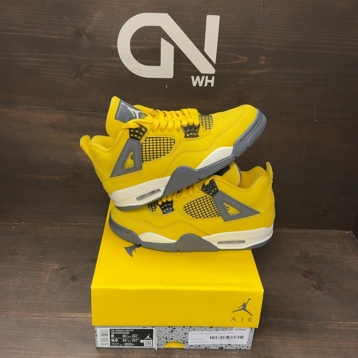 Jordan 4 Retro Lightning (2021) Size 8 (Pre-Owned) - front