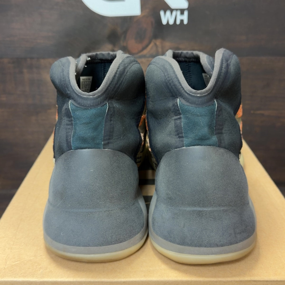 adidas Yeezy QNTM Flash Orange - Image 4