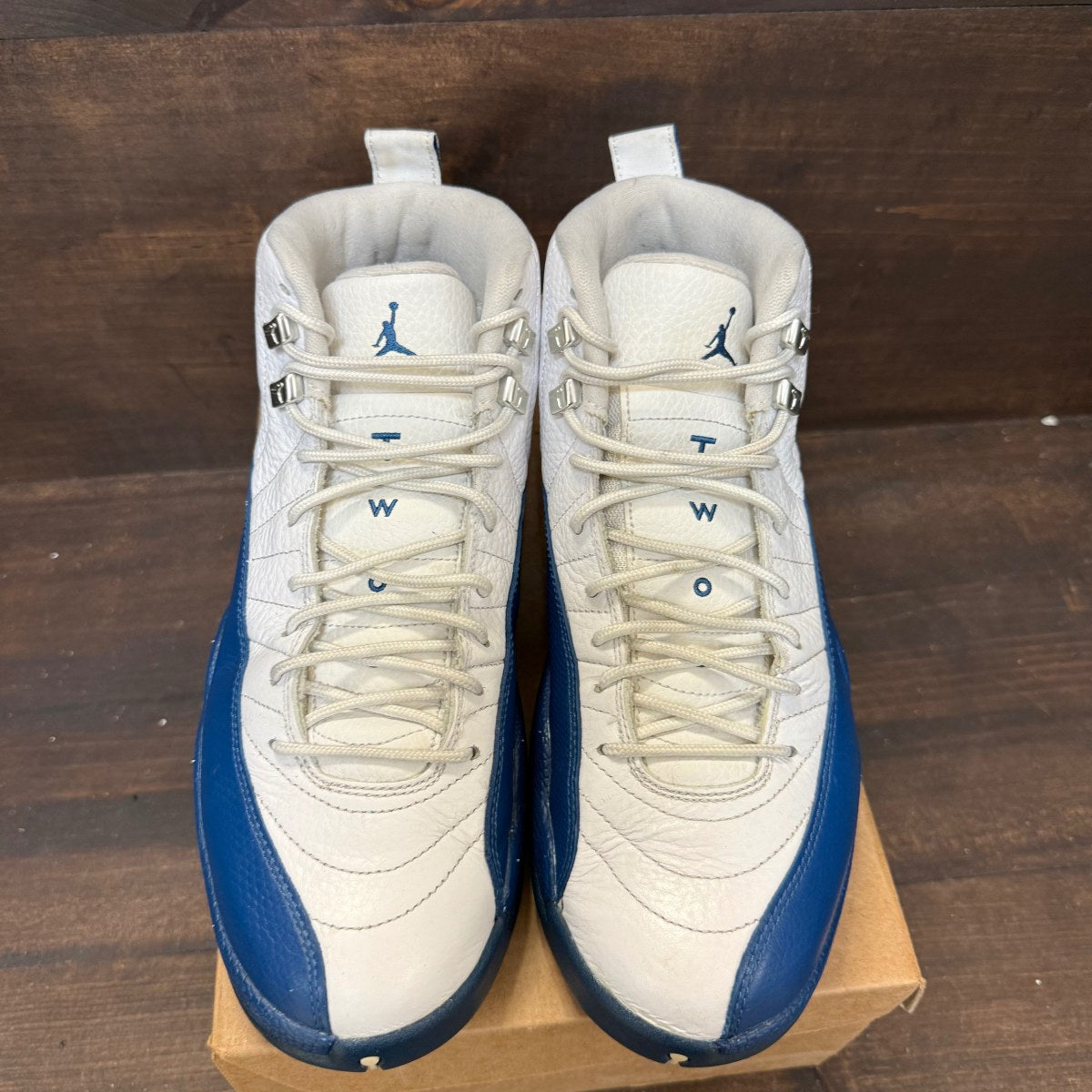 Jordan 12 Retro French Blue (2016) Size 9.5 (Pre-Owned) - Image 3