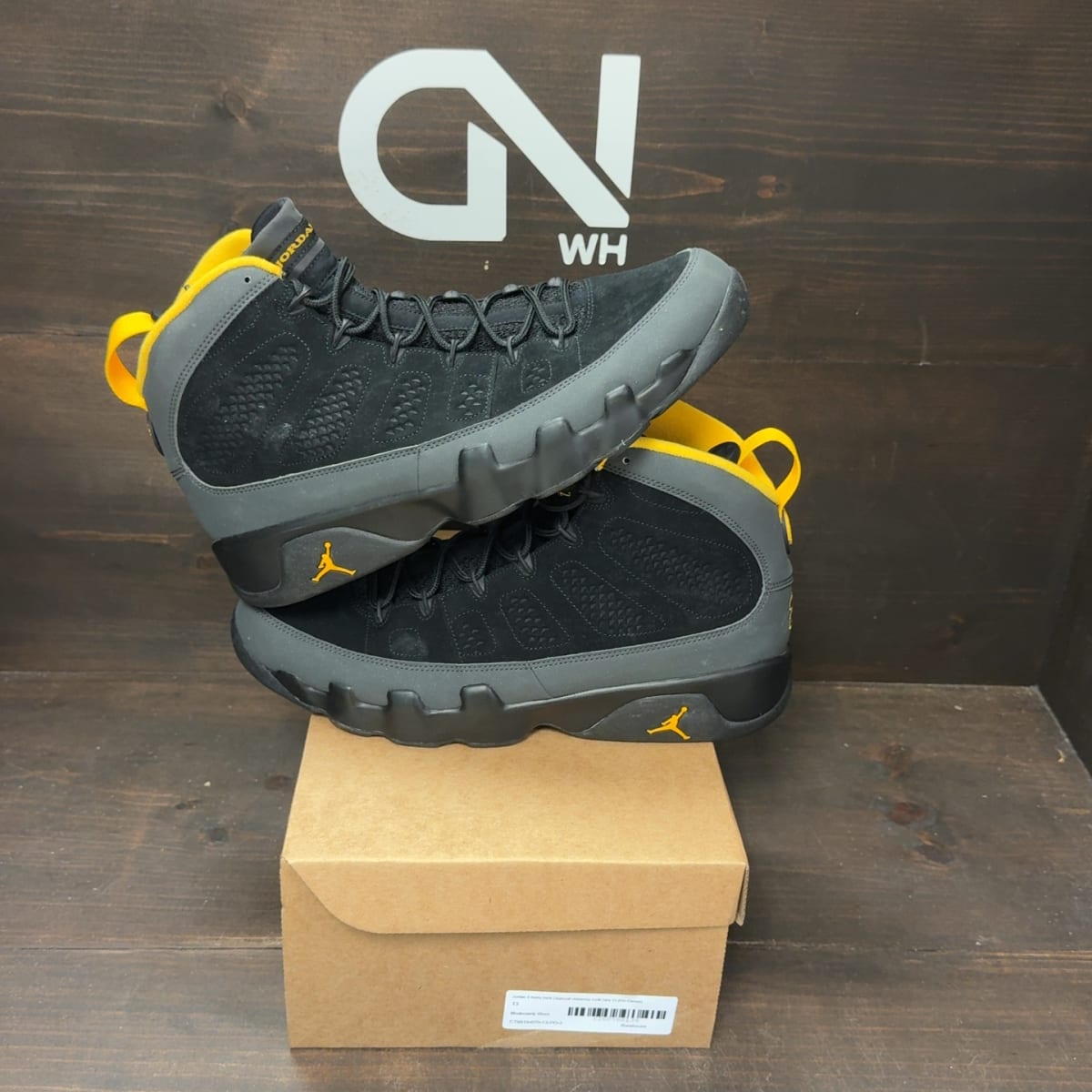 Jordan 9 Retro Dark Charcoal University Gold Size 13 (Pre-Owned) - front