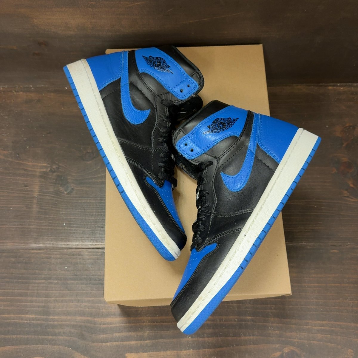 Jordan 1 Retro Royal (2017) Size 8.5 (Pre-Owned) - back