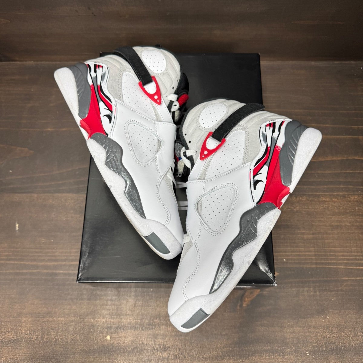 Jordan 8 Retro White True Red (2025) - Image 2