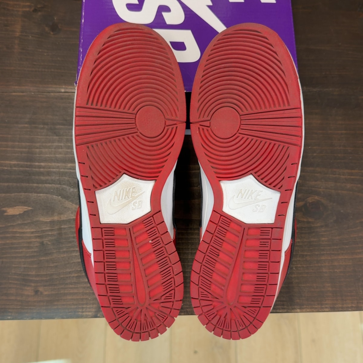 Nike SB Dunk Low Pro J-Pack Chicago - Image 9