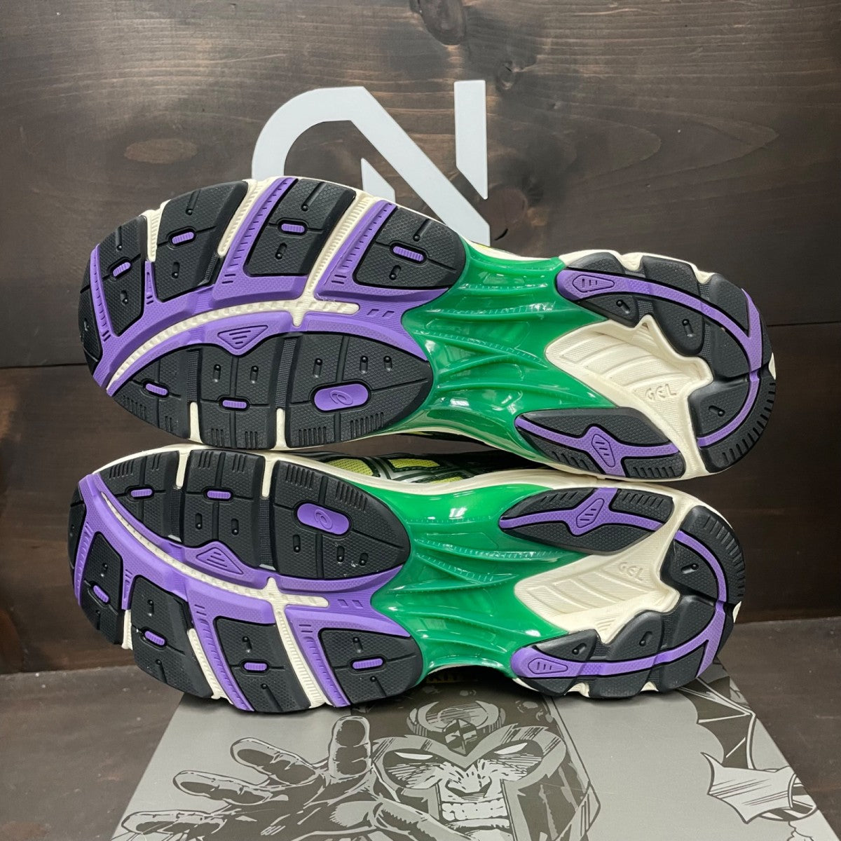 ASICS GT-2160 Kith Marvel Villains Green Goblin Opened Box (Comic Not Included) Size 11 (Pre-Owned) - tag