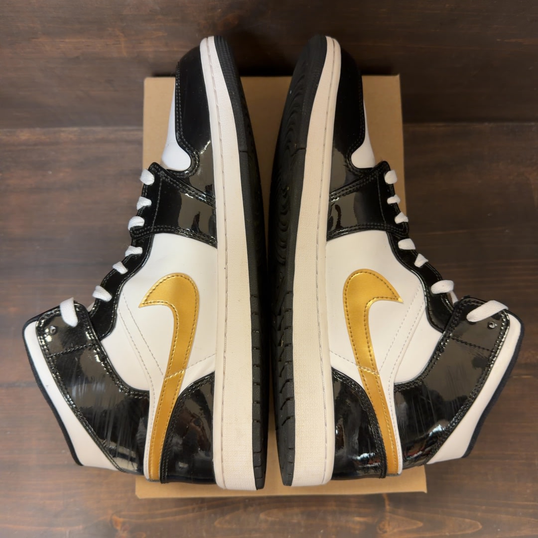Jordan 1 Mid Patent Black White Gold Size 12 (Pre-Owned) - Image 5