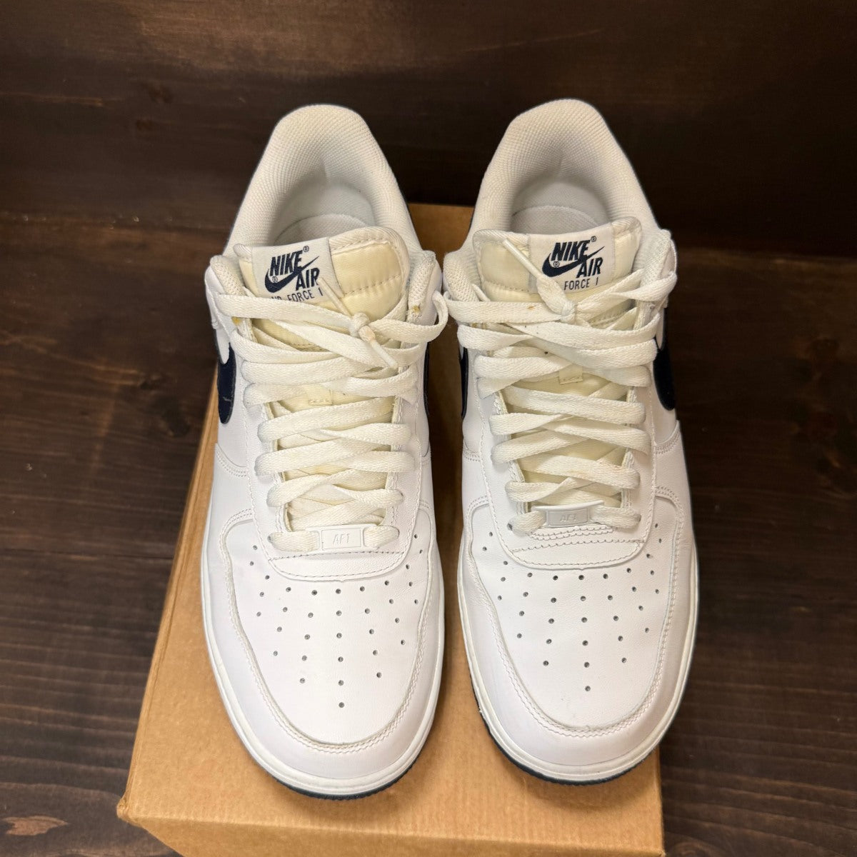 Nike Air Force 1 Low White Obsidian (2012) Size 10.5 (Pre-Owned) - Image 3