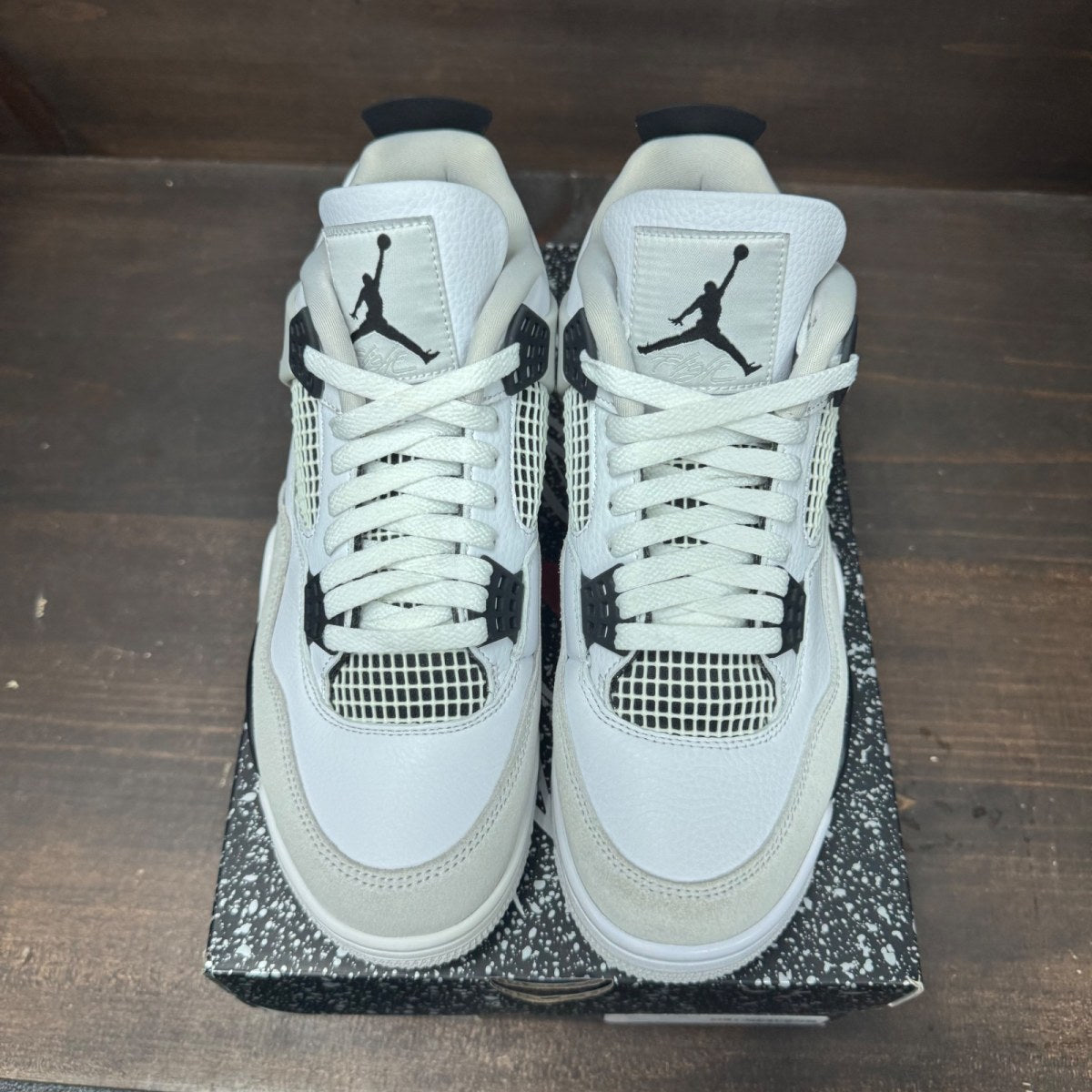Jordan 4 Retro Military Black Size 8.5 (Pre-Owned) - tag